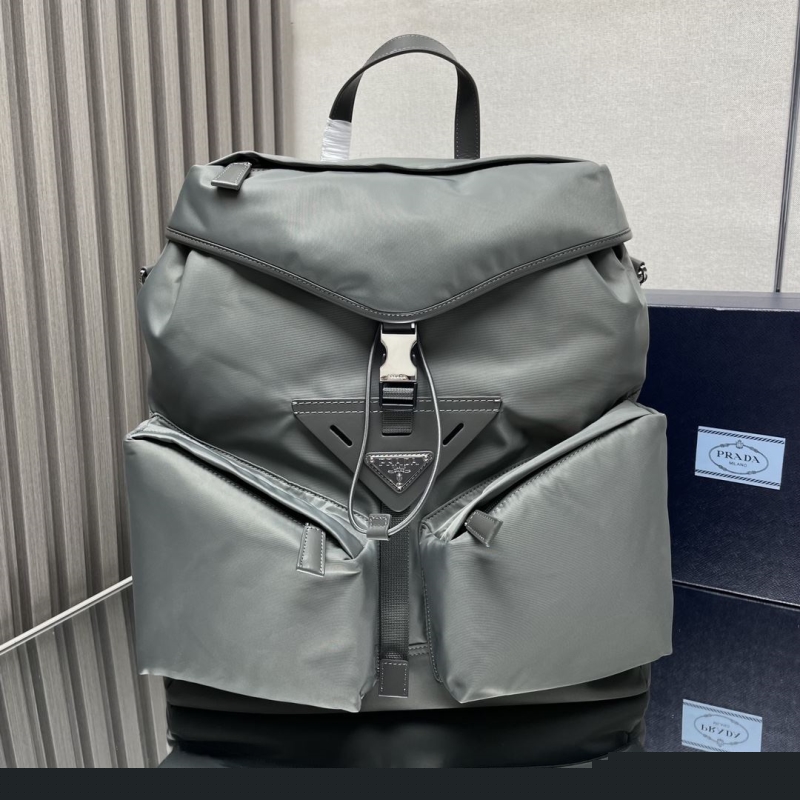 Pra*a backpacks